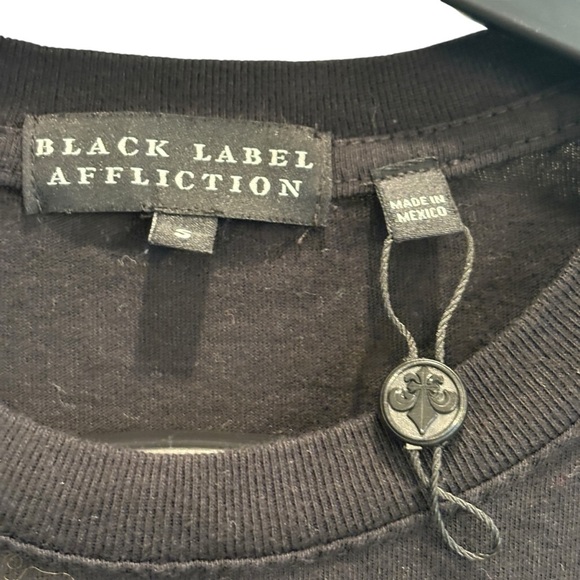 Affliction Black Label Men's Bonded by Pride Rhinestone T-Shirt Size Small - Picture 8 of 14
